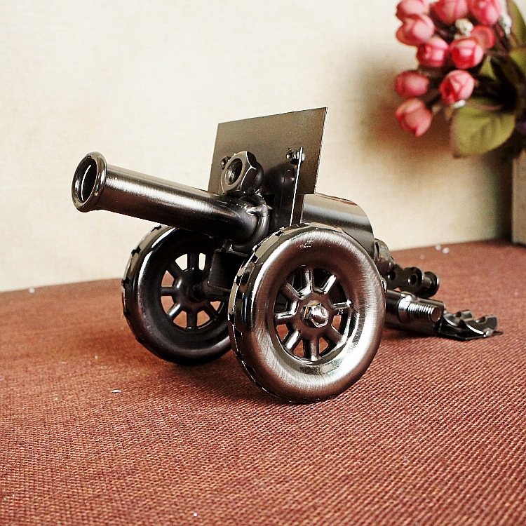 4015798703_2022656010