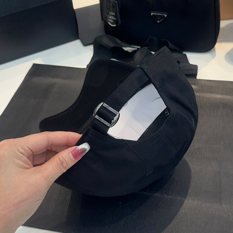 Gorra de béisbol clásica de moda mujer comercio exterior dama esta letra decorativa yang bordado tapa dura gorra de béisbol de algodón al por mayor