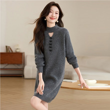 宽松加厚中长款秋冬配大衣时尚针织打底衫半高领纯色百搭毛衣裙女