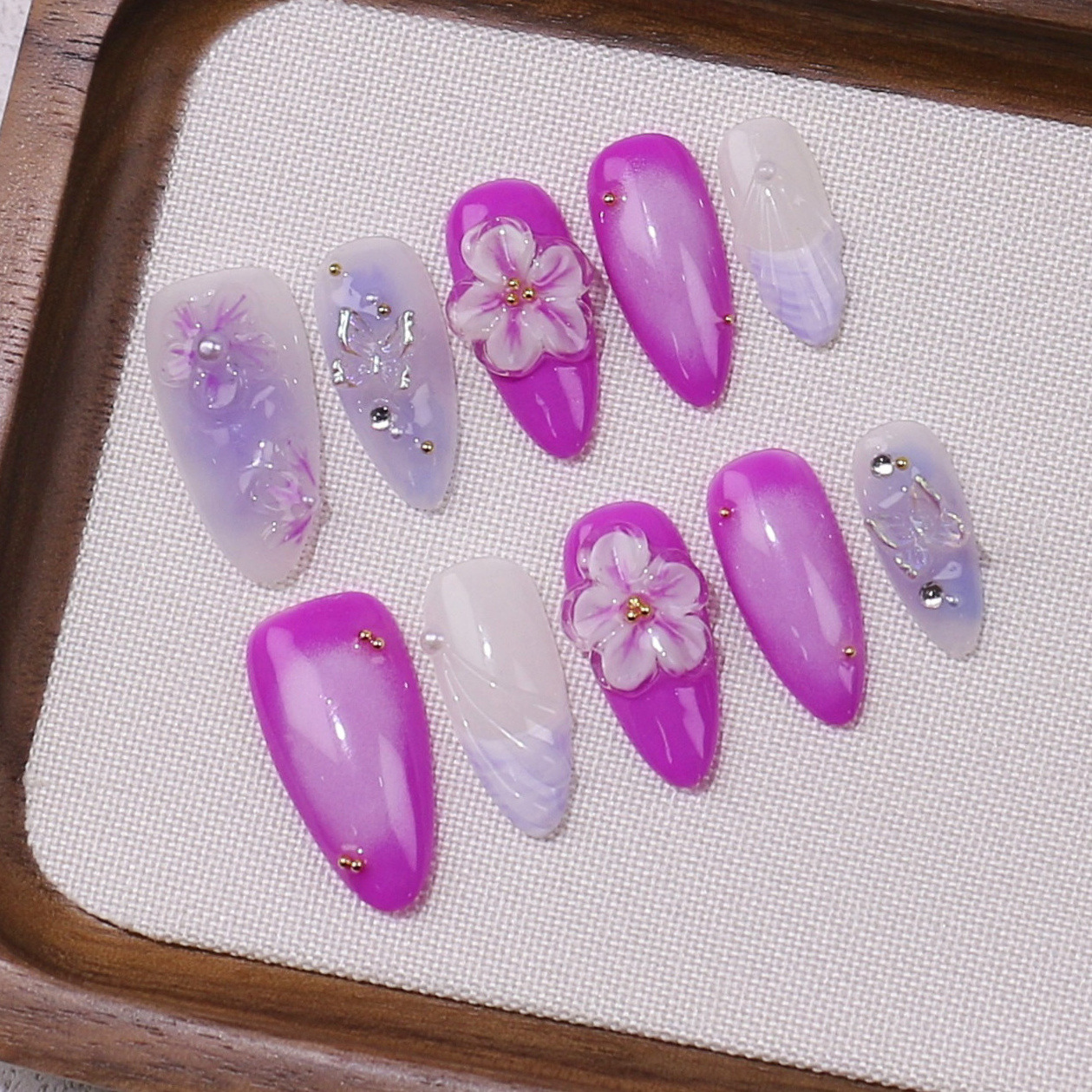 [Colección de manicuras talladas] comercio exterior transfronterizo exclusivamente para usar a mano puro parche de uñas falsas de almendras de estilo europeo y americano