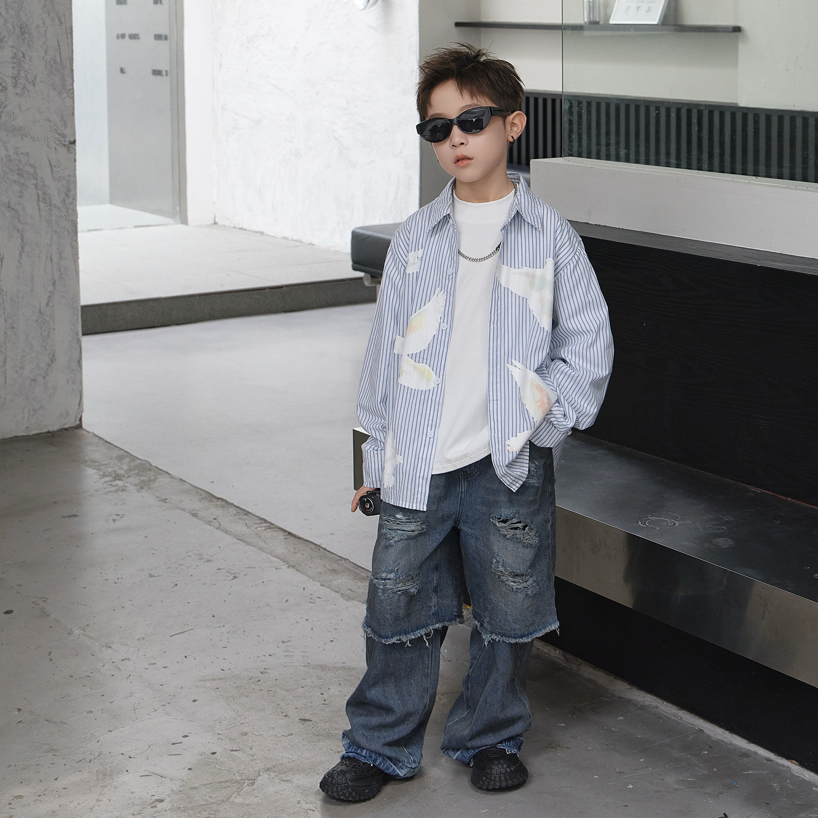 Retro autumn small design children's shirt for boys