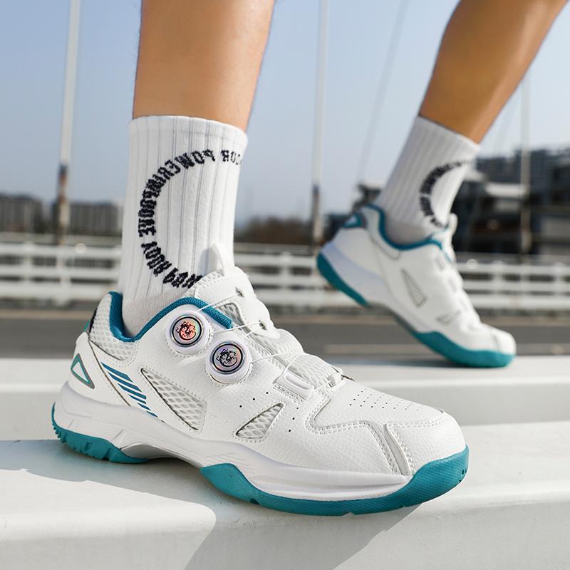 Rotary Buckle Badminton Shoes Competition Professional Shoes for Men and Women | Non-Slip Rubber Lace-Free Badminton Shoes Are Breathable and Comfortable Rotary Buckle Badminton Shoes Competition Professional Shoes for Men and Women | Non-Slip Rubber Lace-Free Badminton Shoes Are Breathable and Comfortable