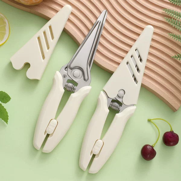 Stainless steel magnetic refrigerator scissors, household powerful kitchen scissors, multifunctional food scissors, kitchen scissors for cutting roasted meat