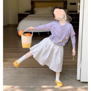 2025�ﶬŮͯ�n����ɫᘿ��_����ͯ���r��ë�´̽�����ȹ���b��