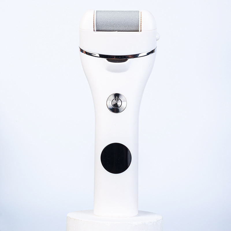 新型の電動足磨き器は足の皮をむいて死んだ皮の古い繭の石を修理して足のかかとを修理します。|undefined