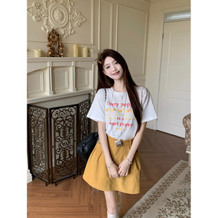 2025 Letter Printed Right Shoulder Short-Sleeved T-Shirt Women's Loose Versatile Round Neck Top + Yellow Skirt Suit