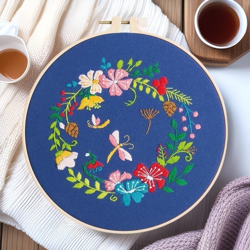 Ventas transfronterizas calientes para principiantes tela costura cruzada set bordado serie de flores material DIY paquete de pérdida de liquidación