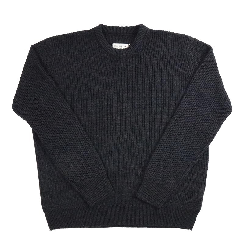Fashionable Autumn and Winter Casual Cardigan Knitwear Style Gray and Black Round Neck Loose Pullover Knitwear Original for Men and Women Fashionable Autumn and Winter Casual Cardigan Knitwear Style Gray and Black Round Neck Loose Pullover Knitwear Original for Men and Women