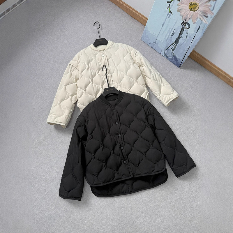 Trendy and Stylish 2025 Winter New Baseball Jacket Lightweight down Coat Women's Short White Duck down Petite Jacket Trendy Trendy and Stylish 2025 Winter New Baseball Jacket Lightweight down Coat Women's Short White Duck down Petite Jacket Trendy