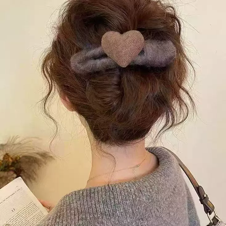 韩系爱心毛线鸭嘴夹发夹女后脑勺盘发抓夹2025新款一字发卡头饰秋