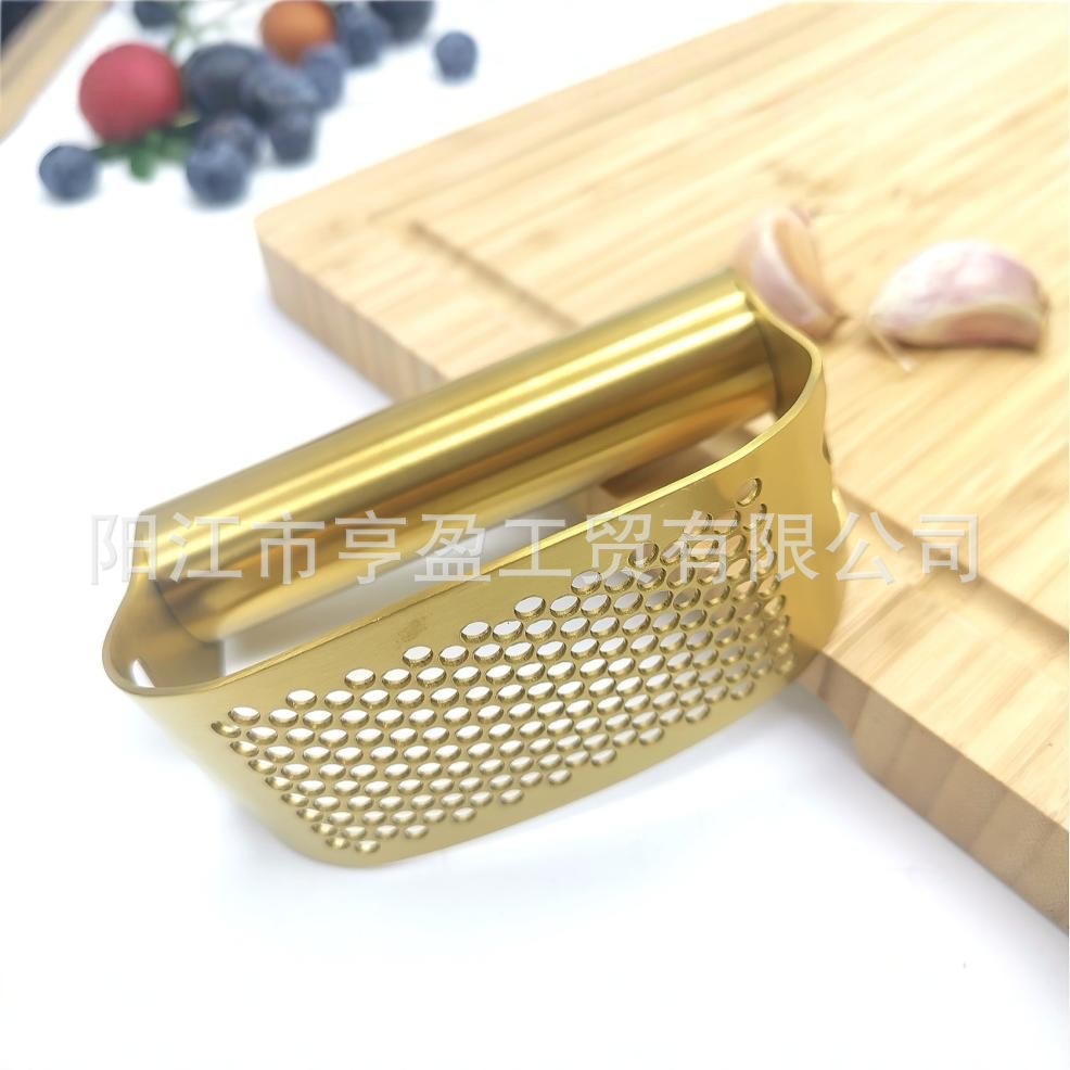 Amazon's Best-Selling Stainless Steel Circular Garlic Press Manual Curved Garlic Press Garlic Grinder with Bottle Opener