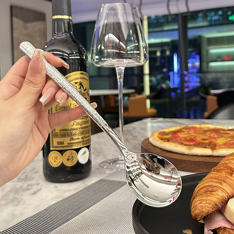 ステンレススプーンのアイスクリームスプーンの日本式の厚い長い柄の主な食事のスプーンの410のしゃもじはスプーンを飲んでスプーンを調整します。|undefined