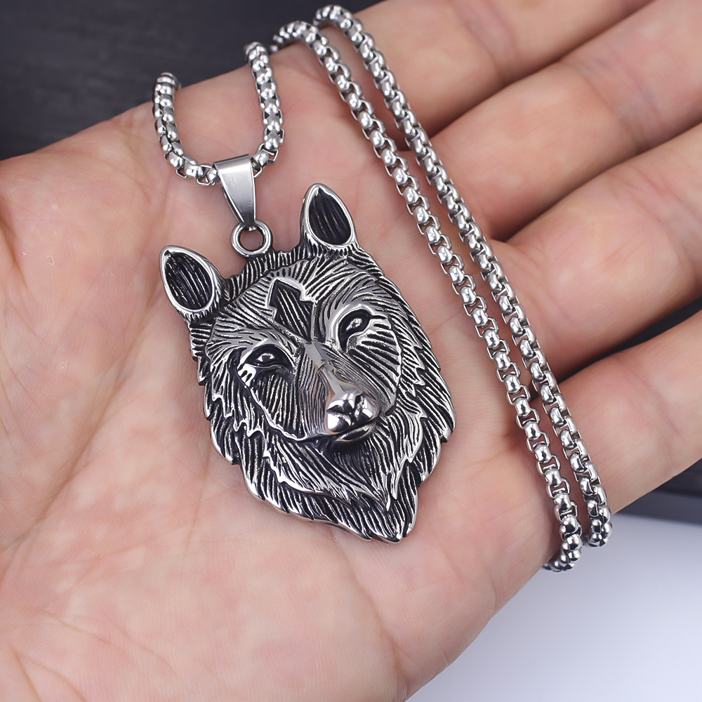 New wolf head + steel chain