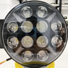 7��Բ��װ��LEDŷ�������ԽҰ�����Ħ�г�ǿ��ǰ������͸�����