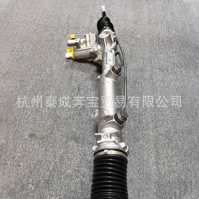 A2044606500 Is Suitable for Mercedes-Benz W203 W204 C180/C200/C260 Steering Gear