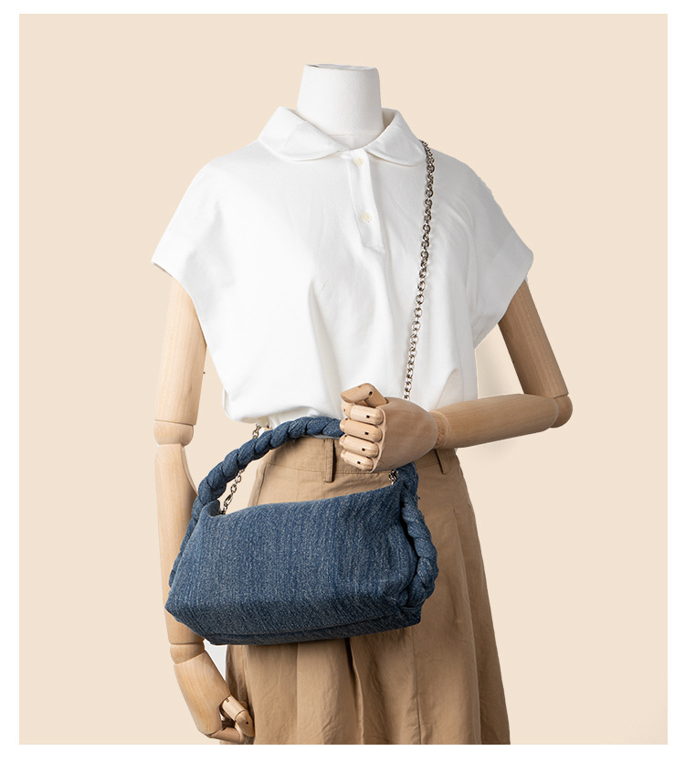 Versatile chain messenger senior sense of small crowd temperament cowboy Fried Dough Twists handbag commuter student_voghion.com