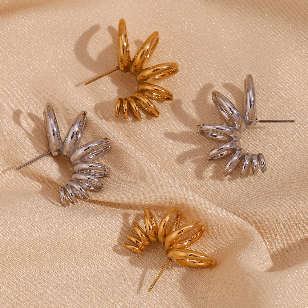 19g Weight 316L Stainless Steel Ear Needle Material 18K Gold Plated Plating Material Earrings, Ear Studs Classification 1 Pair Quantity Daily, Street Occasion 316L Stainless Steel Material Geometric, Flower Pattern All Seasons Season Women's Gender Retro, Simple Style Style Waterproof Non Tarnish, Surgical Steel, Plating Craft 18K Gold Plated 316L Stainless Steel Geometric Flower Waterproof Non Tarnish Surgical Steel Retro Simple Style Earrings Ear Studs For Women's 9