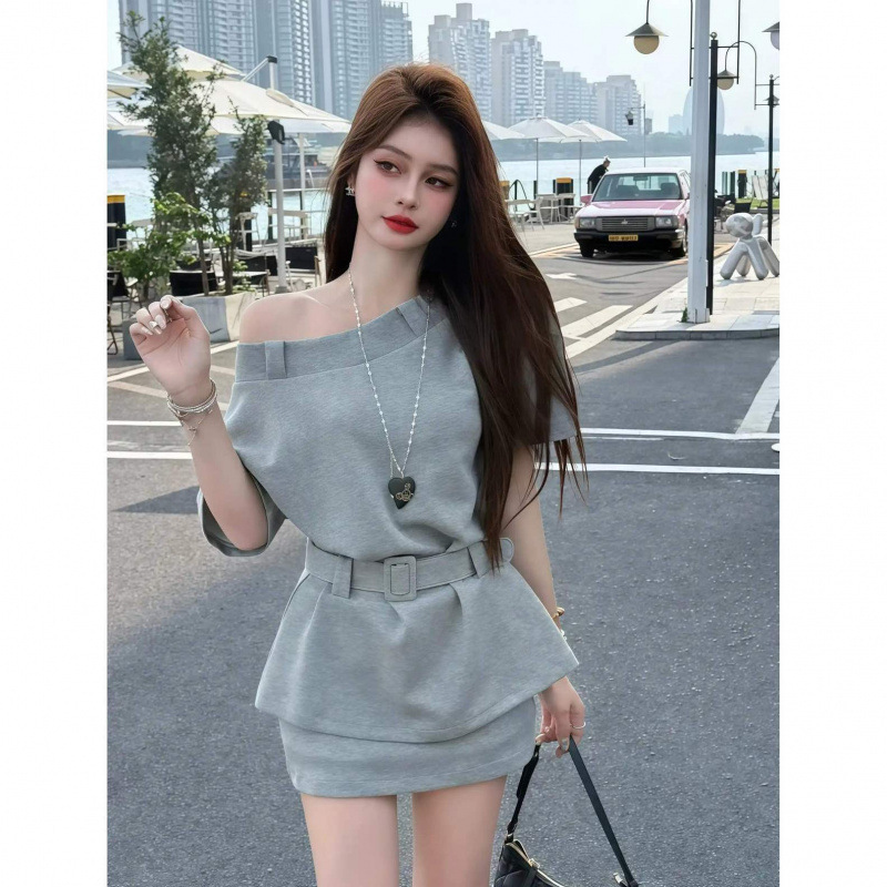 그레이 슈트 [벨트 포함]