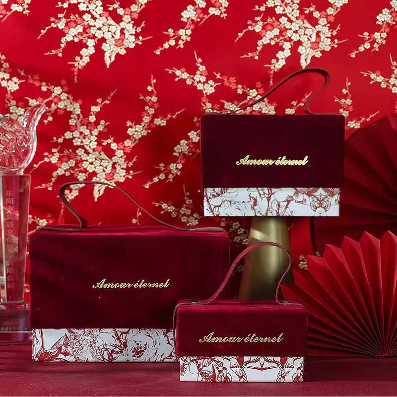 New hair European style Souvenir  wedding Bridesmaid portable Candy box ins Flannel packing gift Box wholesale