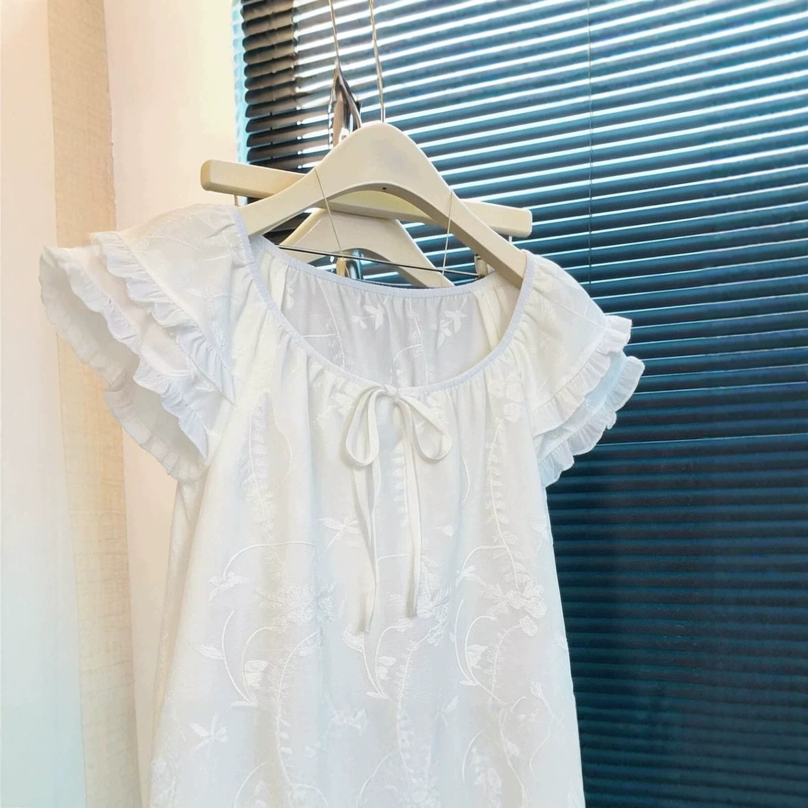 Áo sơ mi nữ tay phồng thêu hoa phong cách Nhật ngọt ngào — trắng chi tiết 4