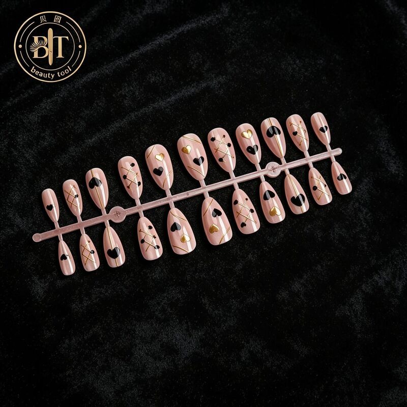 Custom-made press-on nails, fake nail patches, handmade nail art pieces produced according to customer requirements, wholesale detachable Custom-made press-on nails, fake nail patches, handmade nail art pieces produced according to customer requirements, wholesale detachable