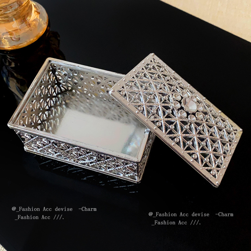 Metal high-grade jewelry storage box court style exquisite new earrings earrings necklace bracelet jewelry box wholesale women