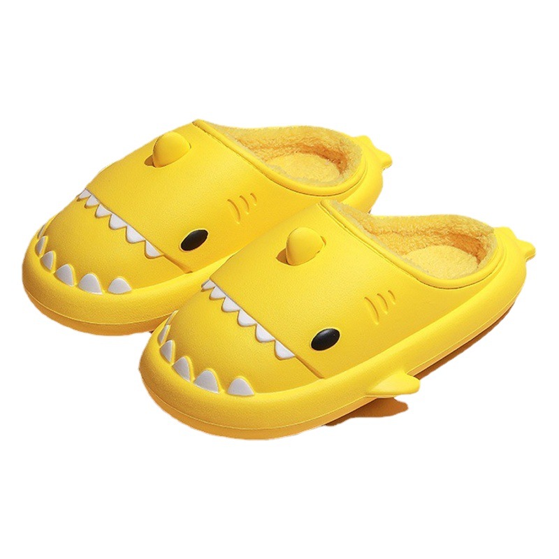 Pareja Eva zapatillas de felpa de invierno de fondo suave Zapatillas de algodón de tiburón de dibujos animados para el hogar zapatillas de felpa de fondo grueso impermeable para mujer