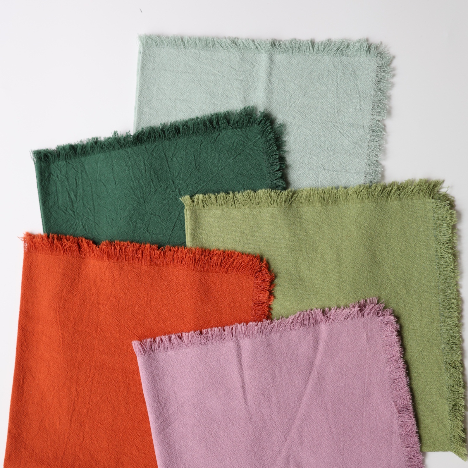 Tejora de servillas bordadas de peluche, tela de algodón, decoración de mesa de comedor, almohadilla simple, toalla de té transfronteriza, toalla cuadrada