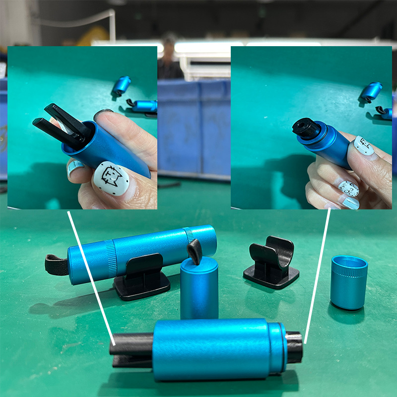 Car window breaker safety hammer car life-saving escape car multi-function supplies mini window breaking artifact factory wholesale