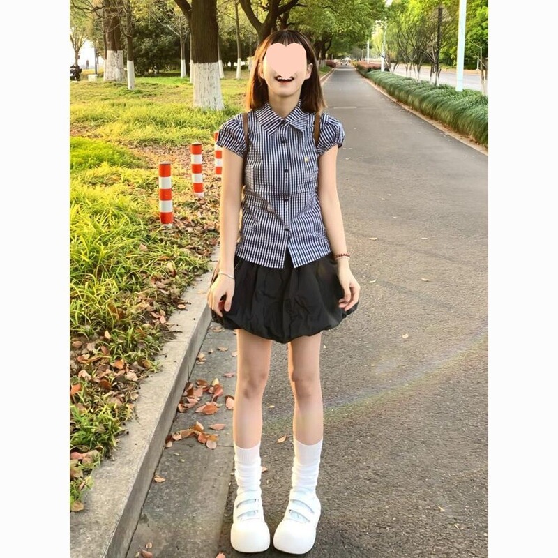 Japanese Retro Short-Sleeve Plaid Shirt for Women Summer Outfit Plaid Cardigan Shirt with Black Puff Skirt for Women