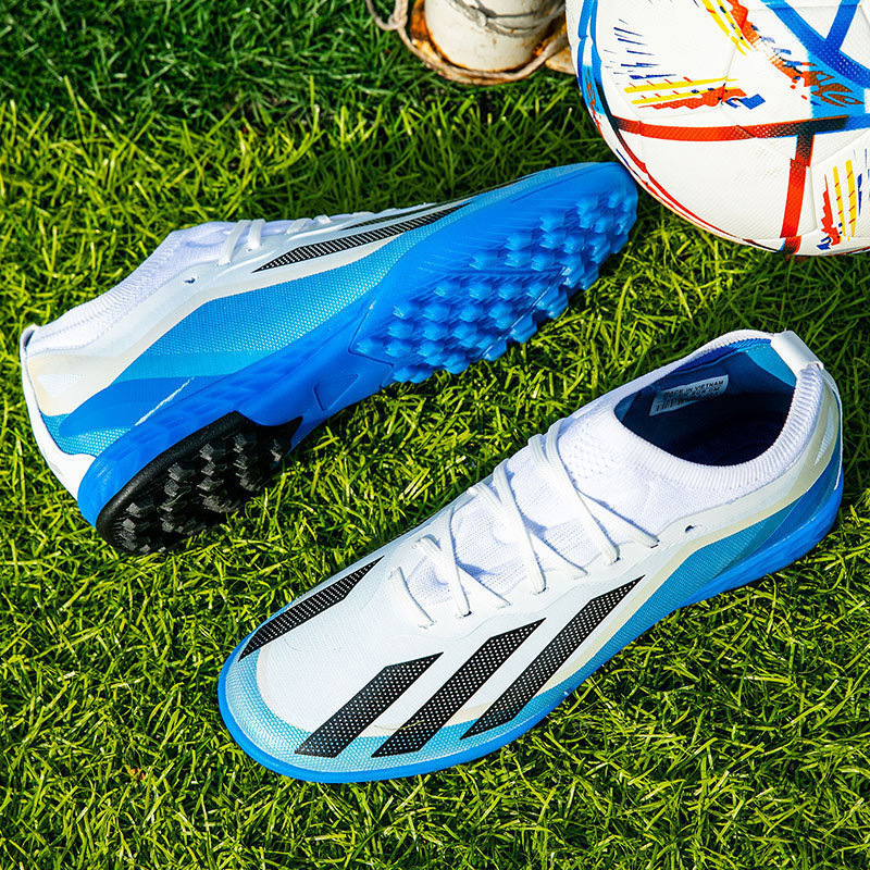 Cross-border Messi X10 Putian zapatos de fútbol hombres de corte bajo entrenamiento de juego de estudiantes AG tachuelas zapatillas de hierba