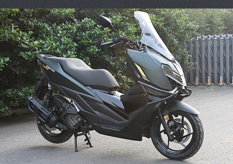 Suitable for Shengshi 150X Motorcycle Crash Bars, Anti-Fall Front and Rear Exhaust Pipe Bumpers, Rear Tail Rack, Windshield Modification