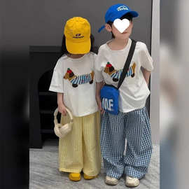 儿童夏季薄款格子裤套装2025新款大童洋气卡通绣花T恤长裤两件套