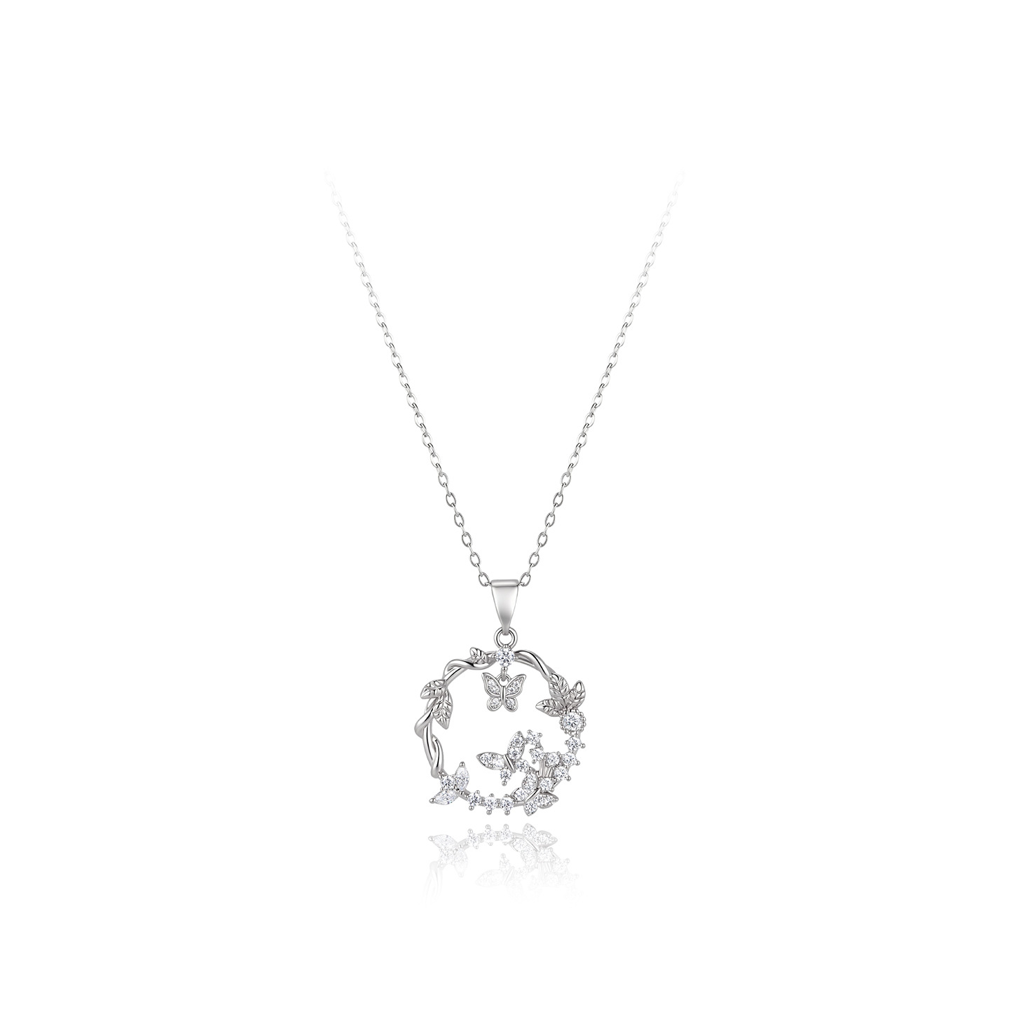 Xuping círculo geométrico collar de corona de mariposa nicho femenino diseño ligero de lujo en el viento dulce temperamento collar mayorista