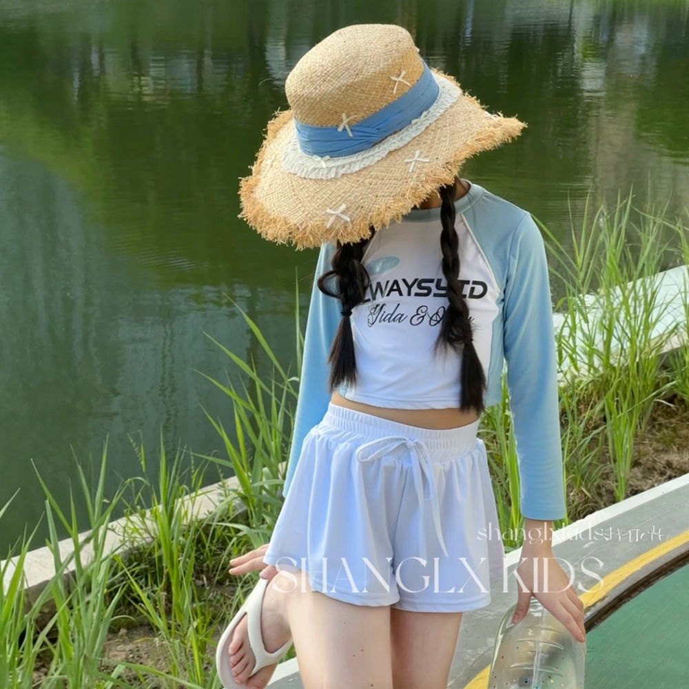 Girls' swimsuit set, summer 2026 new style, girls' two-piece swimsuit, children's summer clothes, stylish long-sleeved swimsuit
