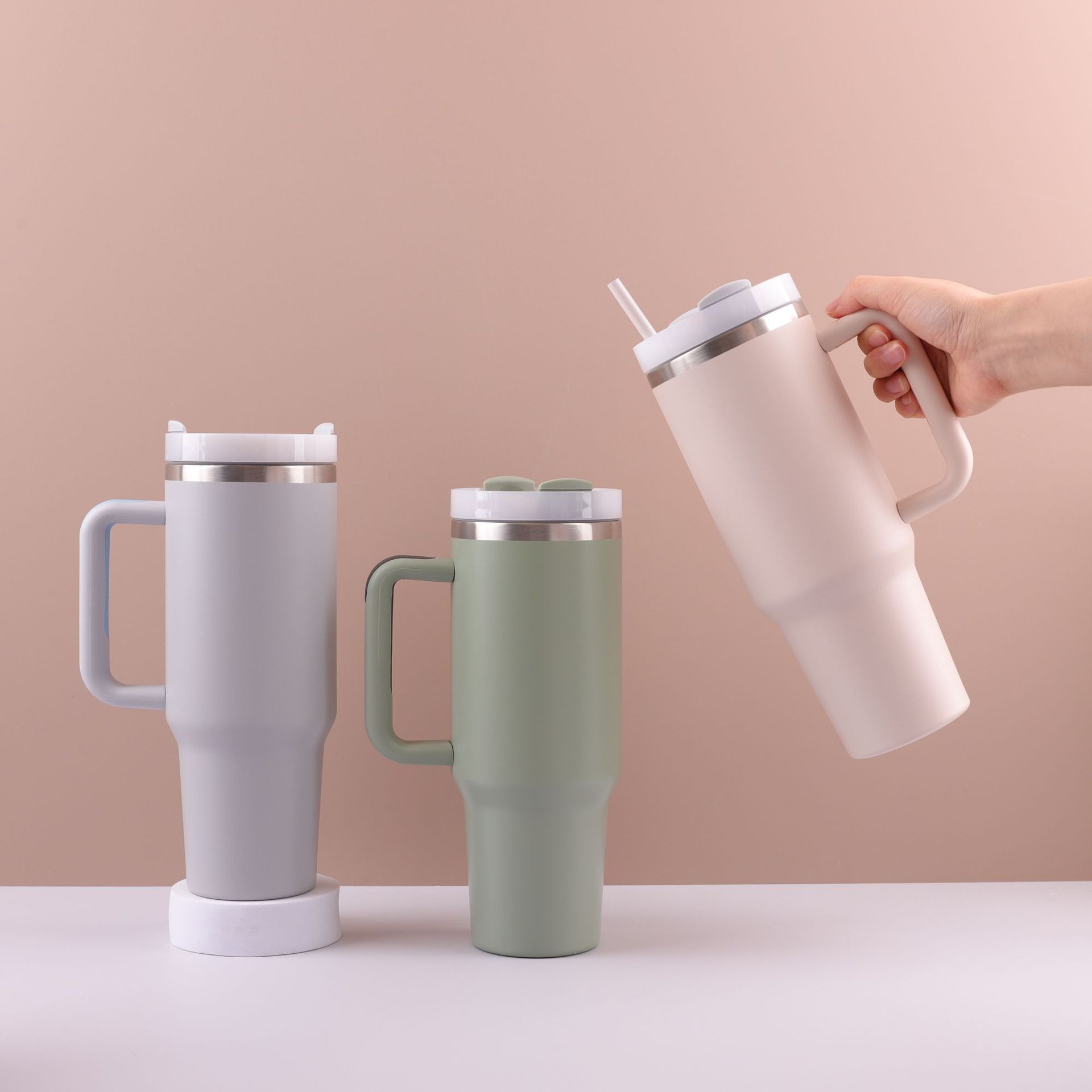 Transfronterizo 40oz mango de acero inoxidable taza de automóvil de doble capa con paja de alta capacidad de automóvil al aire libre taza de hielo portátil