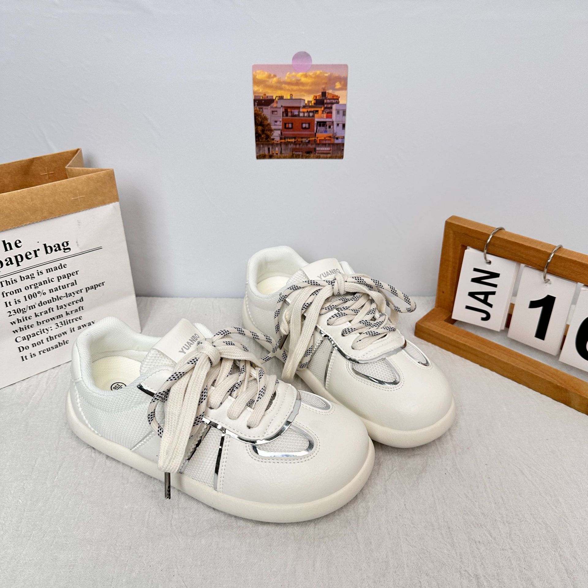 Yuanbo Dexun zapatos blancos mujer 2025 nuevos zapatos deportivos ins zapatos casuales de moda zapatos de lona de todo fósforo image 7