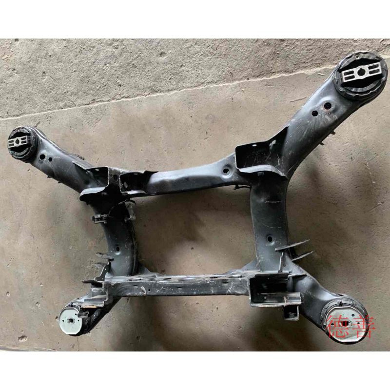 Applicable Mercedes-Benz GLE300 GLE320 GLE350 GLE400 GLE450 rear axle ingot Beam front axle