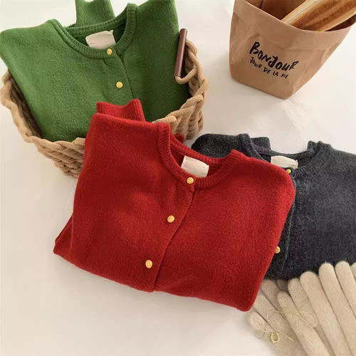 Chic Korean-style small gold button round neck soft yarn sweater vest for women, 2025 winter and autumn base knitting sweater