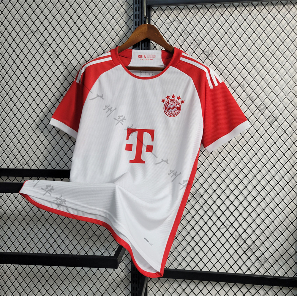 2526 nueva camiseta del Bayern versión tailandesa de manga corta masculina local y visitante 125 aniversario de la versión conmemorativa del uniforme de fútbol del Oktoberfest
