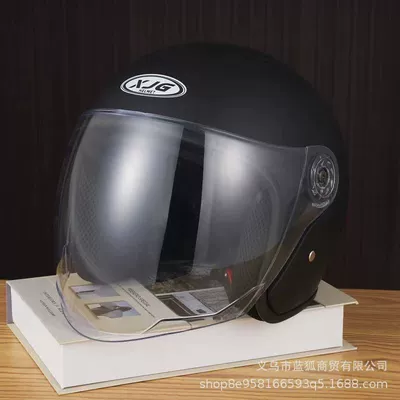 Motosiklet kaskı (dəbilqə) for All Seasons, Warm and - painted-helmet-black-hd-clear-lens
