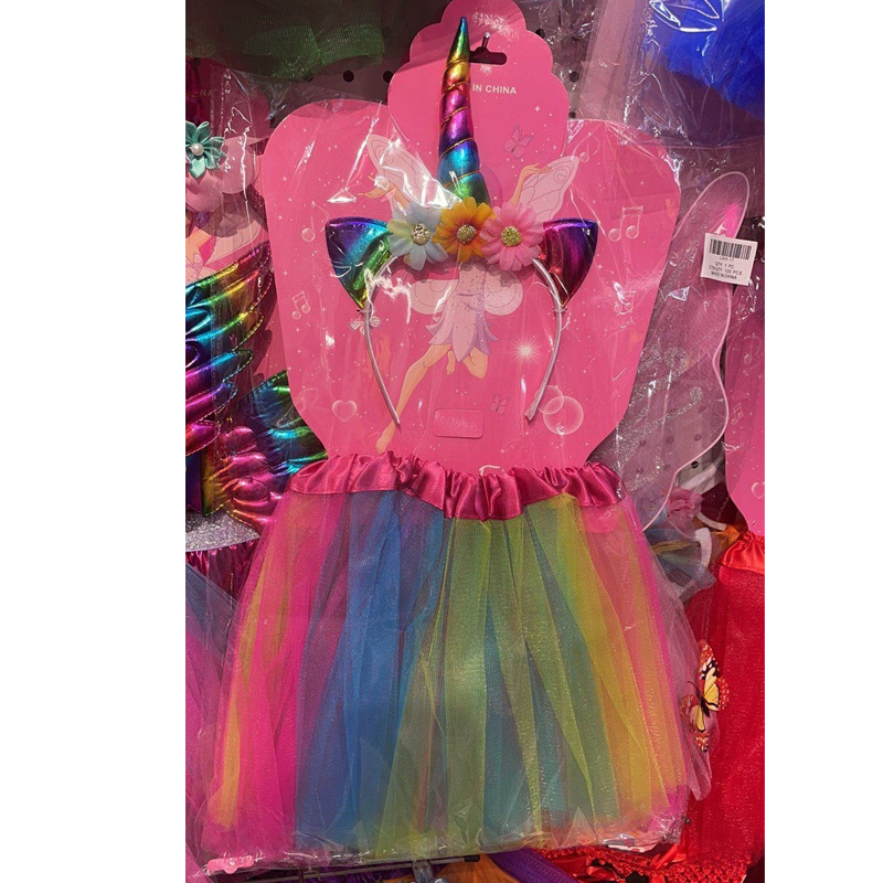 彩虹色裙子加头扣