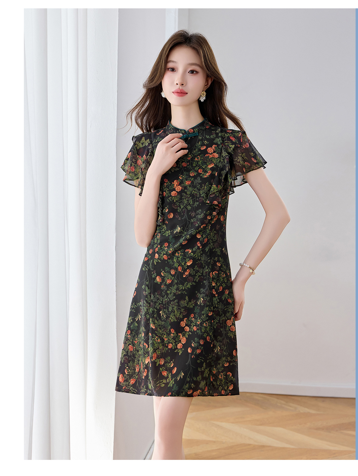 Đầm maxi nữ thắt eo họa tiết hoa nhí hai dây mặc hai kiểu Z5718 — Hoa đỏ, Chấm tròn chi tiết 19