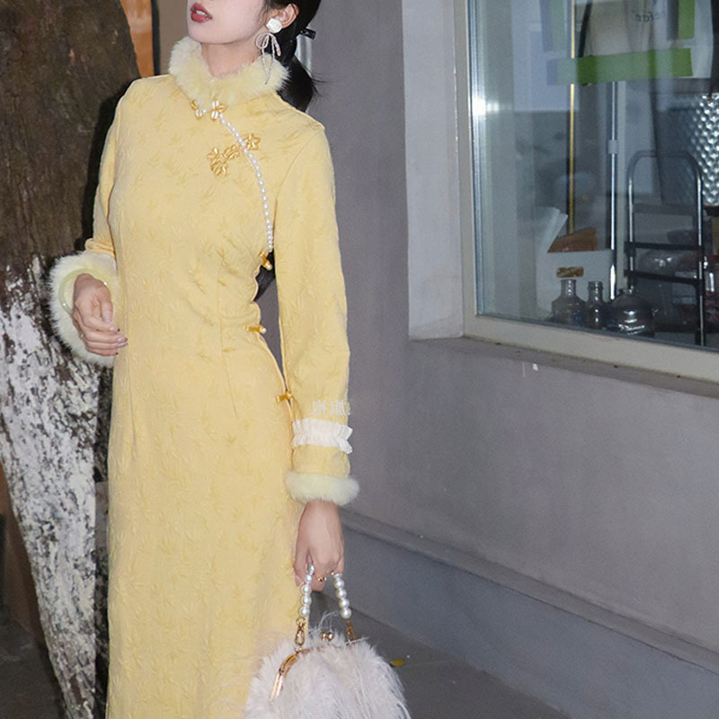 New Chinese-style Fleece-lined Thickened Improved Cheongsam, 2025 New Model, Youthful Sophisticated, Autumn And Winter_ecoleips.com