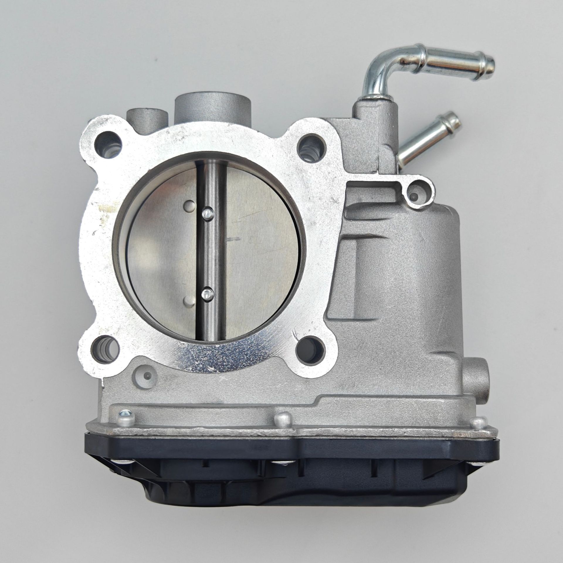 Suitable for Toyota Corolla, Lexus HS250h, and Subaru xB throttle body 22030-22040