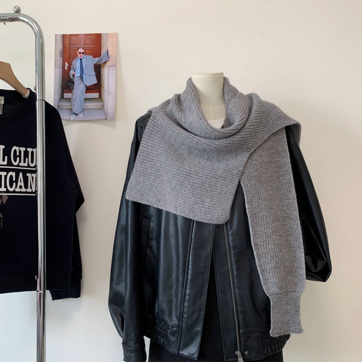 Autumn and Winter Neck Protection High-End Shawl Decoration with Skirt, Fashionable Outer Wear Female Internet Celebrity Shawl Warm Neck Protection Scarf