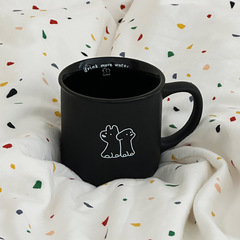 Homemade frosted small black cup puppy mug black white coffee cup niche water cup couple cup 320m