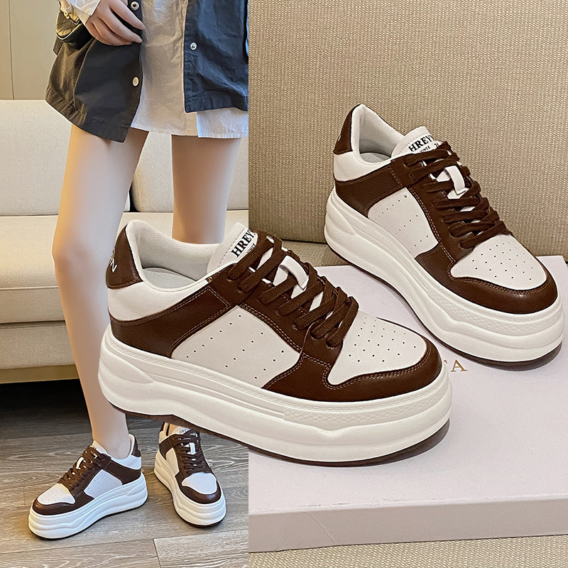 The increase in 2022 Autumn Ultra-fire Muffin The thickness of the bottom genuine leather Color matching Frenum White shoes fashion gym shoes