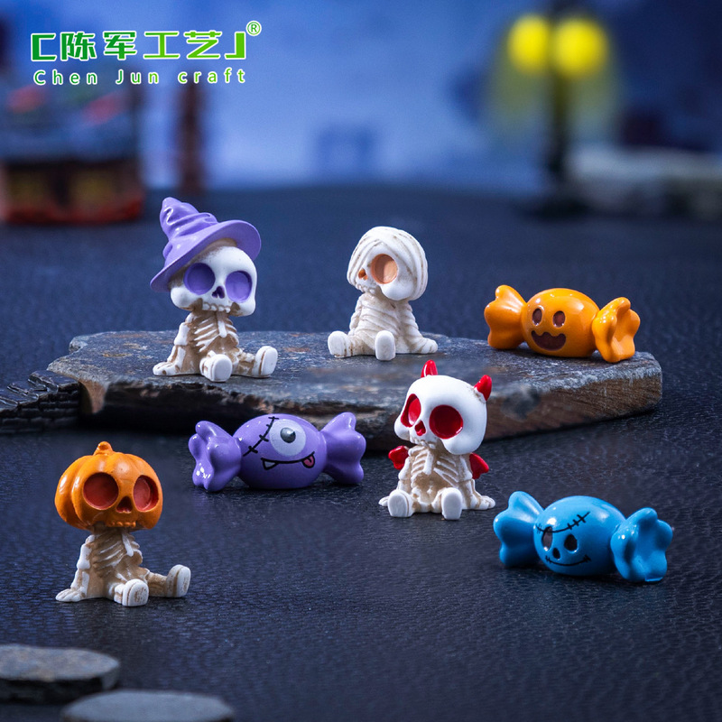 Cross-Border Supply Micro-Landscape Candy Witch Skull DIY Halloween Decoration Accessories Desktop Car Ornaments