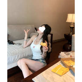 罗纹 设计感蕾丝边吊带上衣挂脖背心